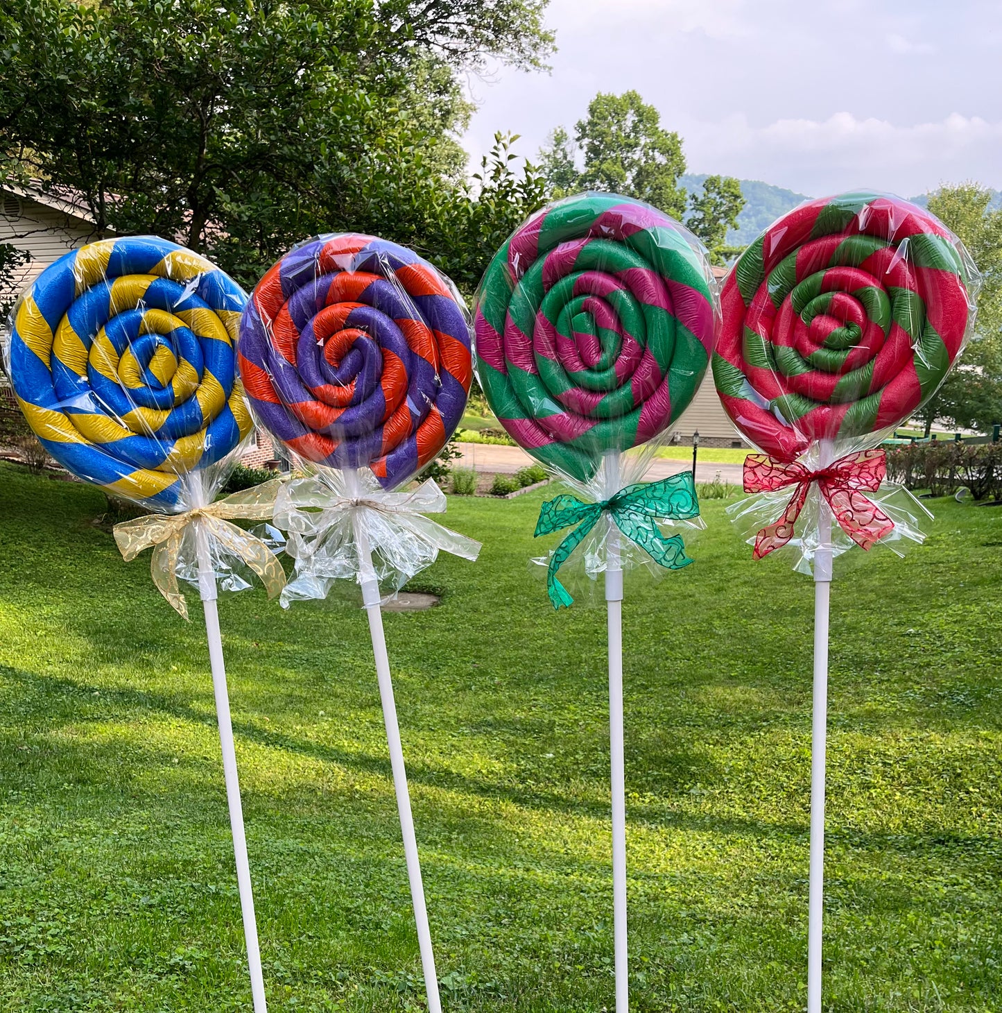 Set of 4 Giant Lollipops (Multicolored)