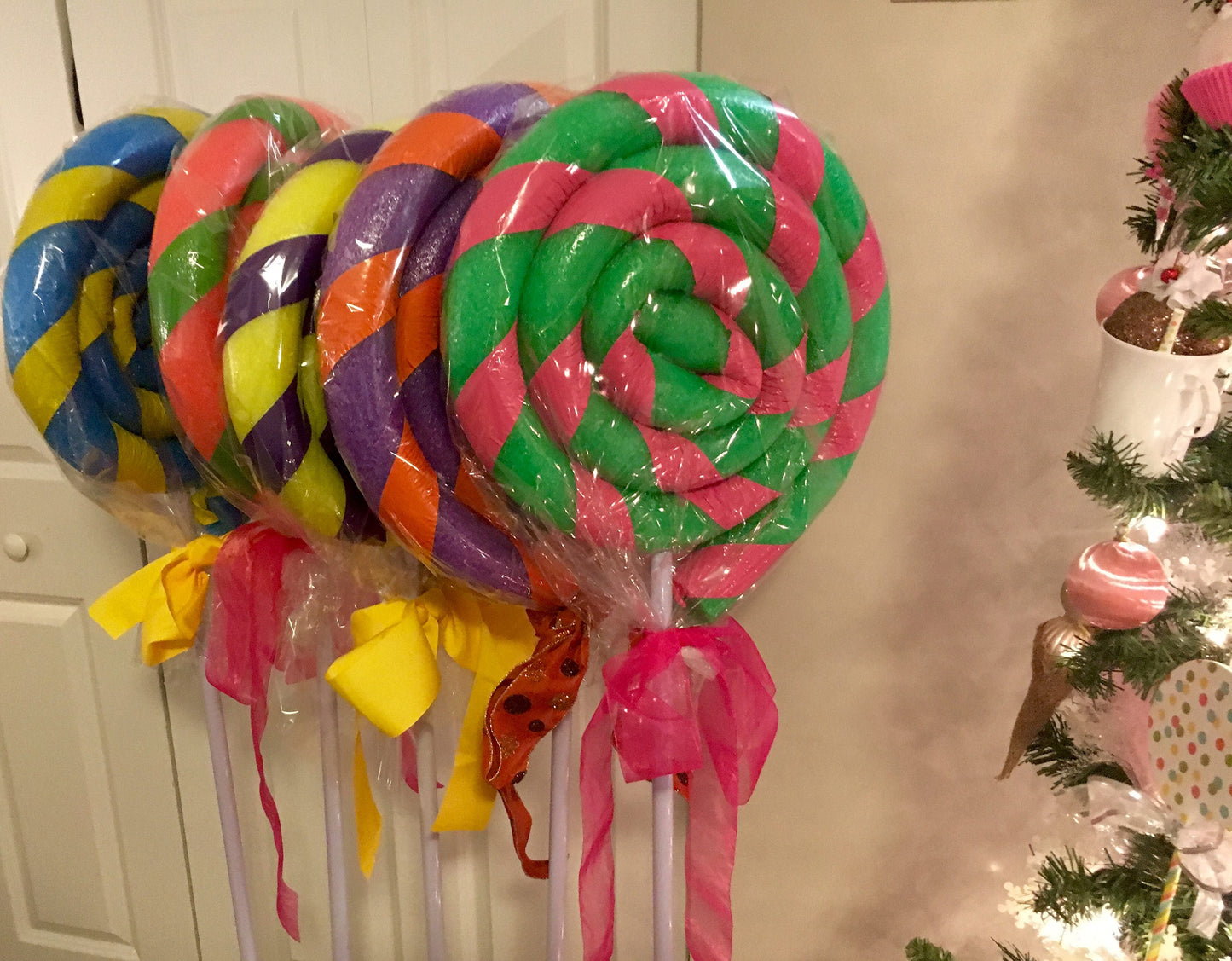 1 Giant Lollipop (Multicolored)