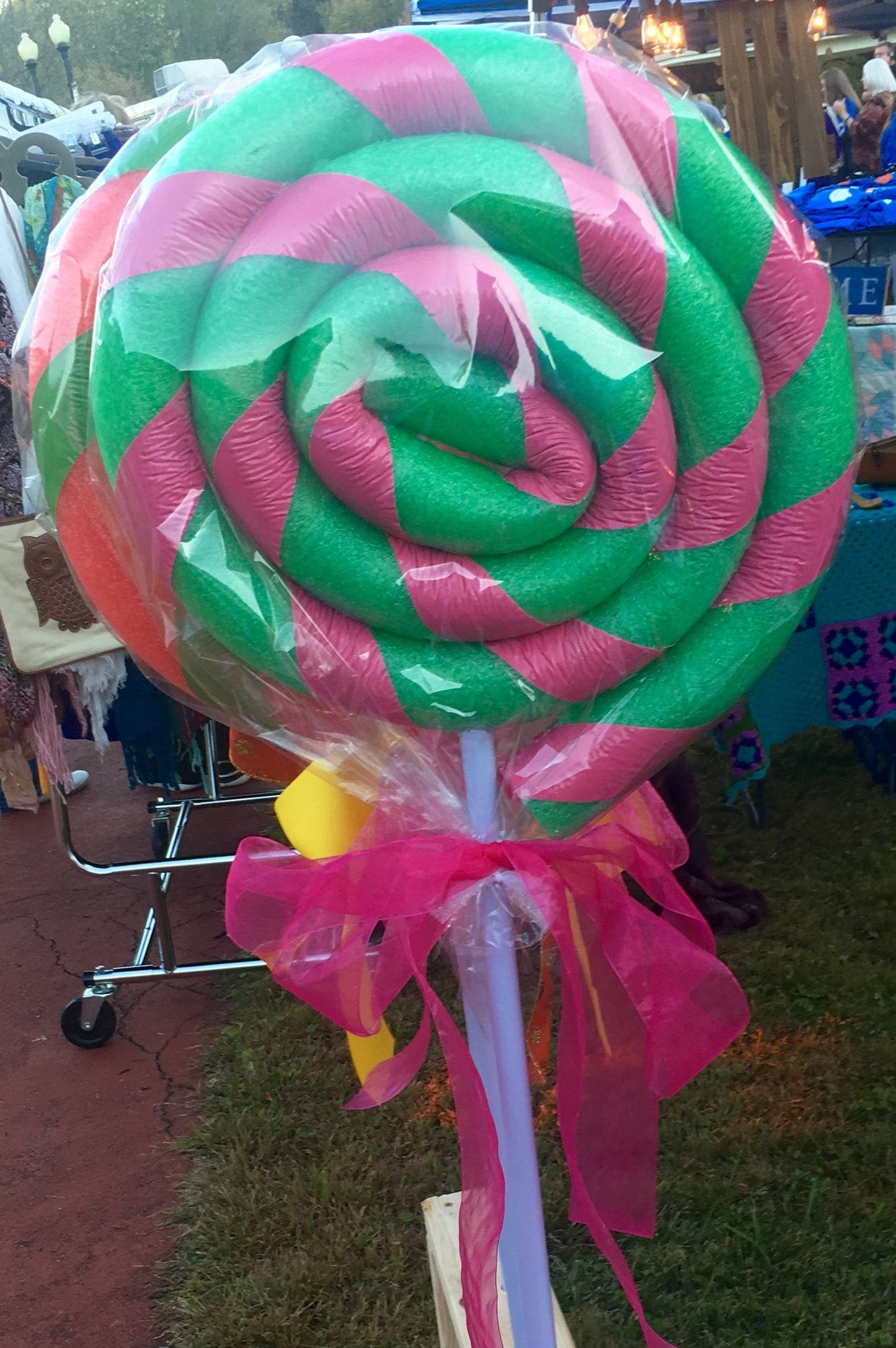 1 Giant Lollipop (Multicolored)