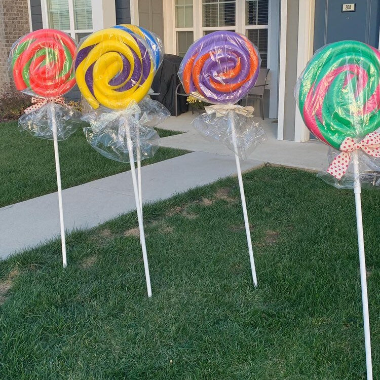 1 Giant Lollipop (Multicolored)