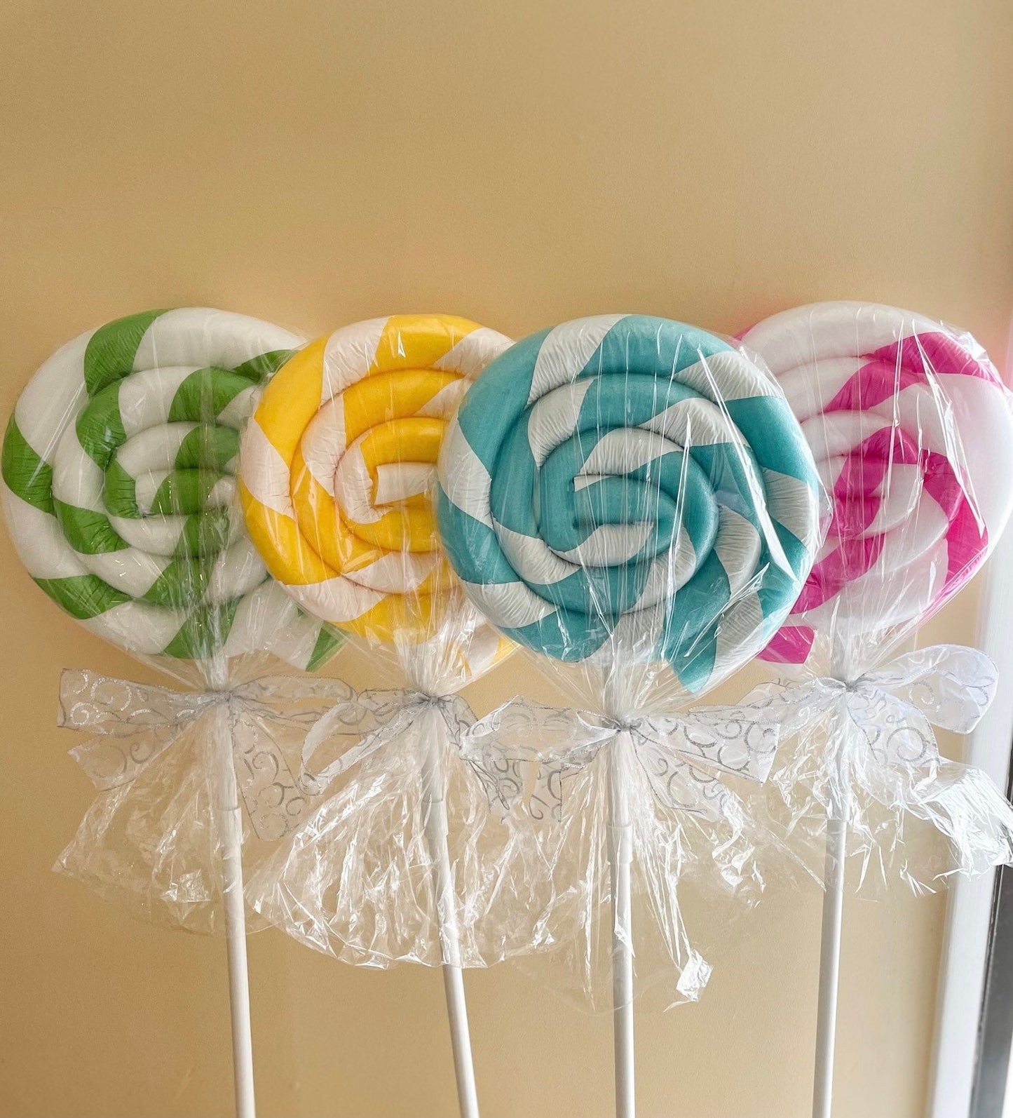 Set of 4 Giant Lollipops (Rainbow)